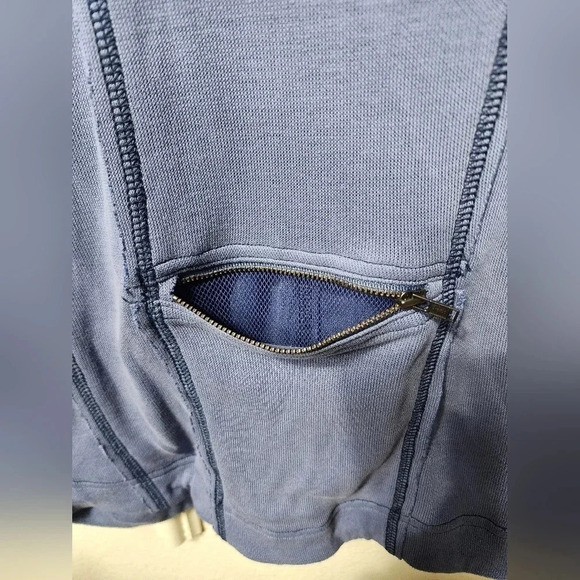 Free People Movement Half Zip Blue Vest - Size Medium Oversized - Picture 7 of 8